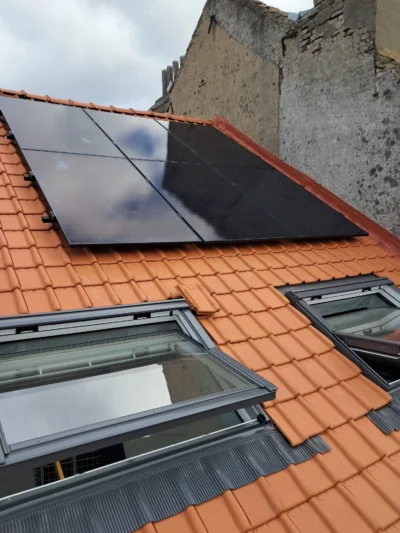 Dakwerken, Velux- en zonnepanelen installatie in Brussel